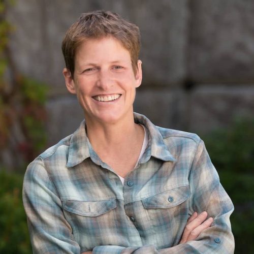 Dr Linda Bohacek – General & Endocrine Surgeon & PES Board Member